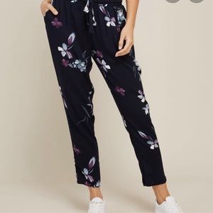 Floral jogger